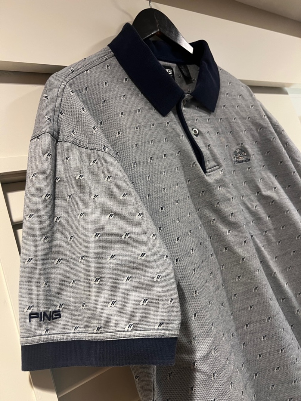Like New PING Princeville Light Gray Golf Polo with Navy Collar and Micro Print! - Picture 5 of 11